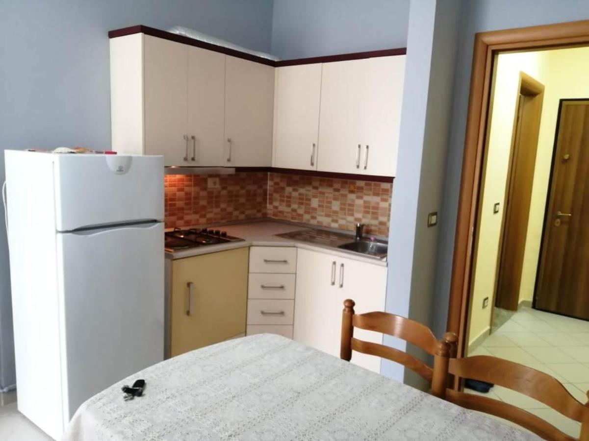Lungomare Apartament Sea View Vlore Ngoại thất bức ảnh