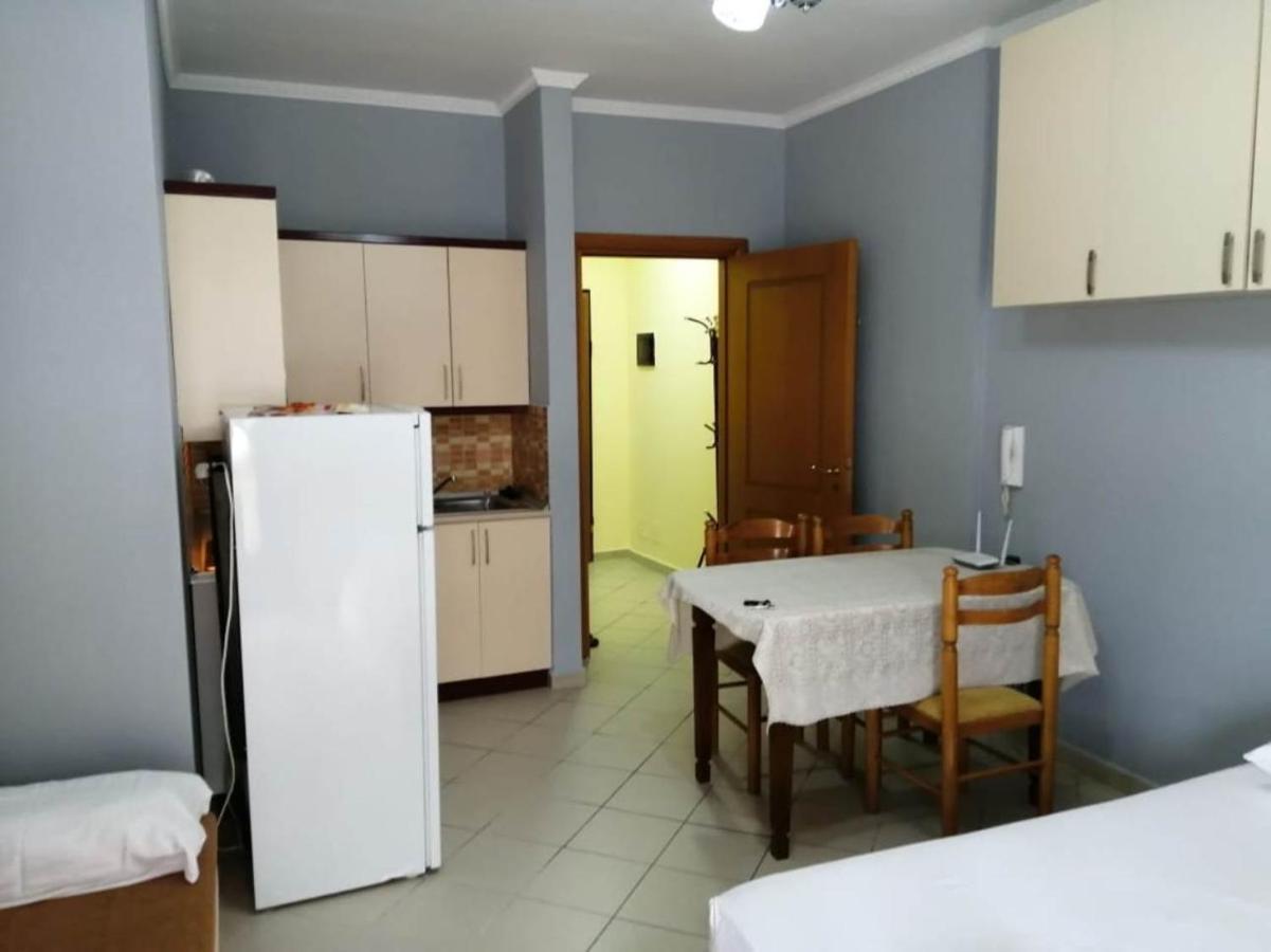 Lungomare Apartament Sea View Vlore Ngoại thất bức ảnh