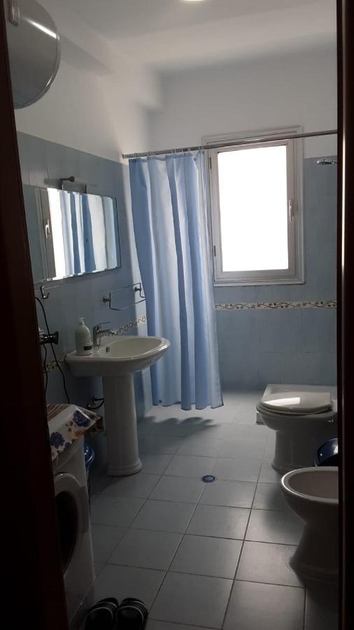 Lungomare Apartament Sea View Vlore Ngoại thất bức ảnh