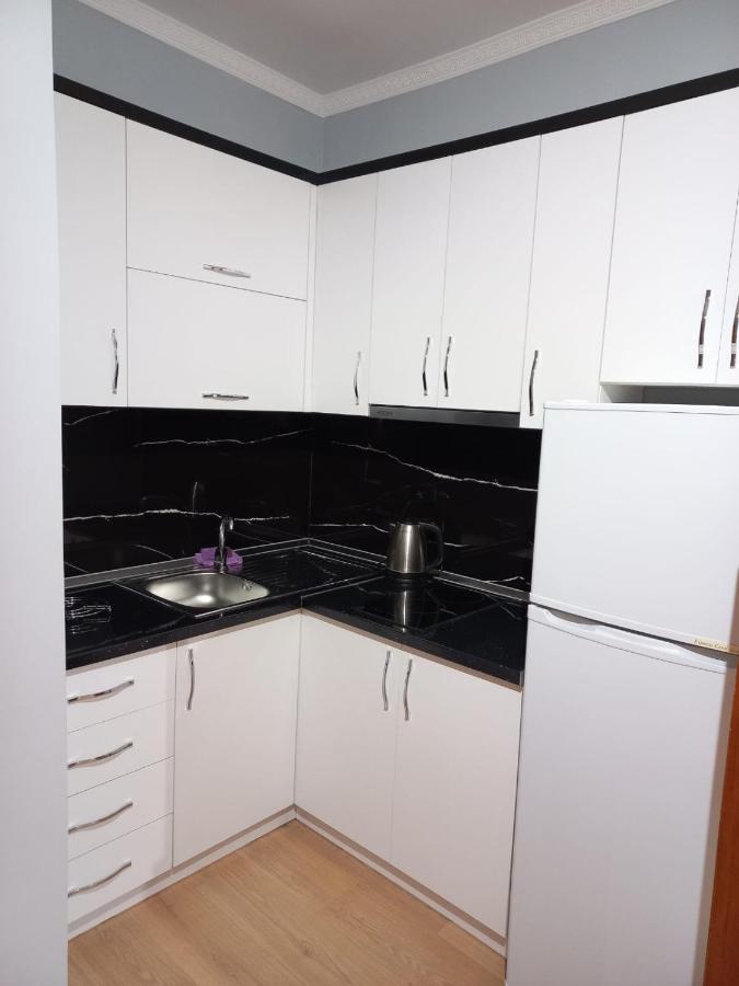 Lungomare Apartament Sea View Vlore Ngoại thất bức ảnh
