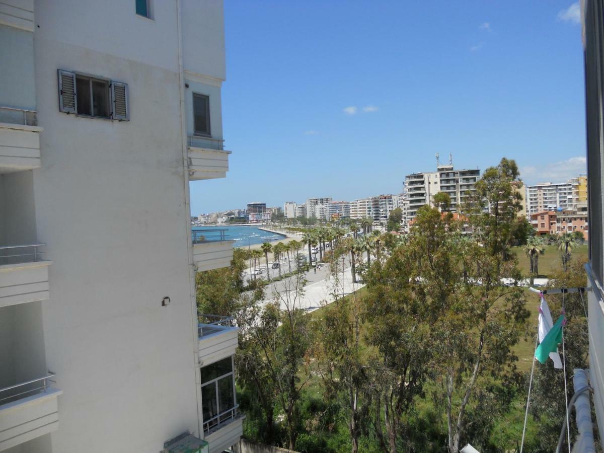 Lungomare Apartament Sea View Vlore Ngoại thất bức ảnh