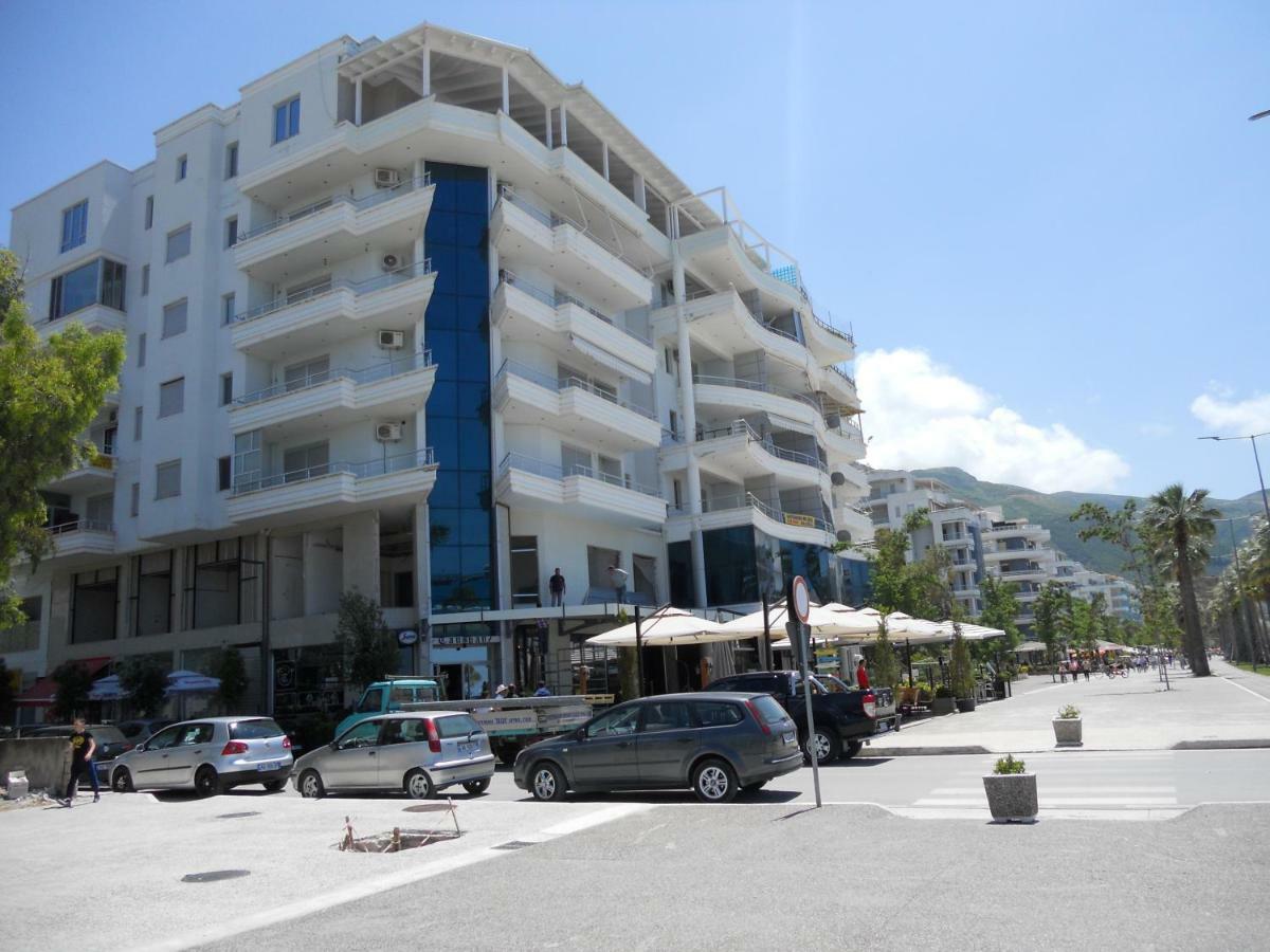 Lungomare Apartament Sea View Vlore Ngoại thất bức ảnh