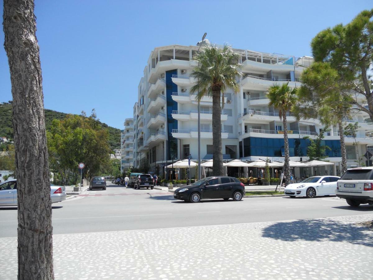 Lungomare Apartament Sea View Vlore Ngoại thất bức ảnh